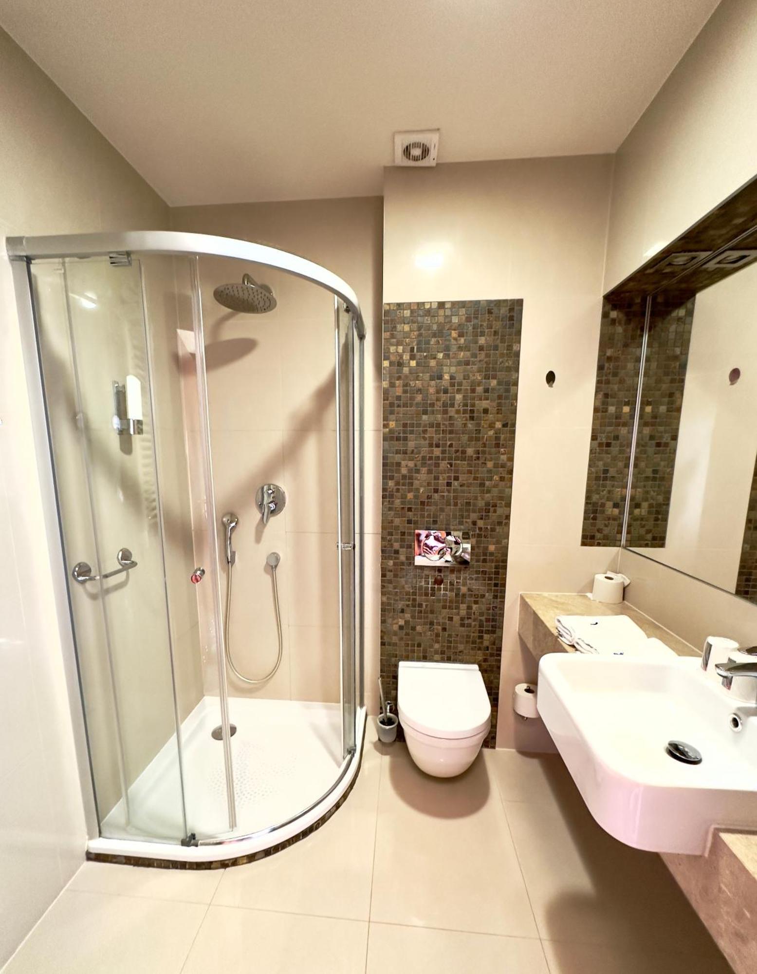 Hotel&Spa Stary Dziwnow Basen Swimming Pool Ngoại thất bức ảnh